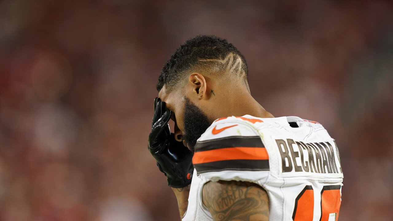 Download Report Browns Wide Receiver Odell Beckham Jr Playing Through Free HD Wallpaper Report Browns Wide Receiver Odell Beckham Jr Playing Through For Free