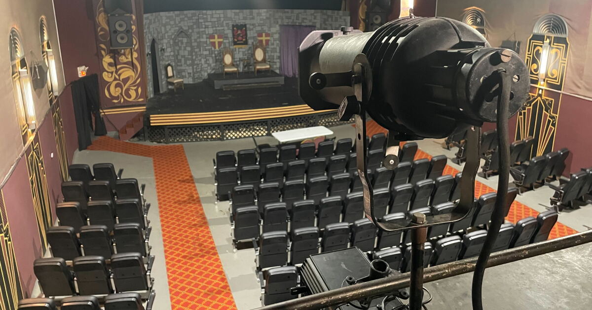 Spirits haunt Cynthiana's historic Rohs Opera House - Vimarsana News