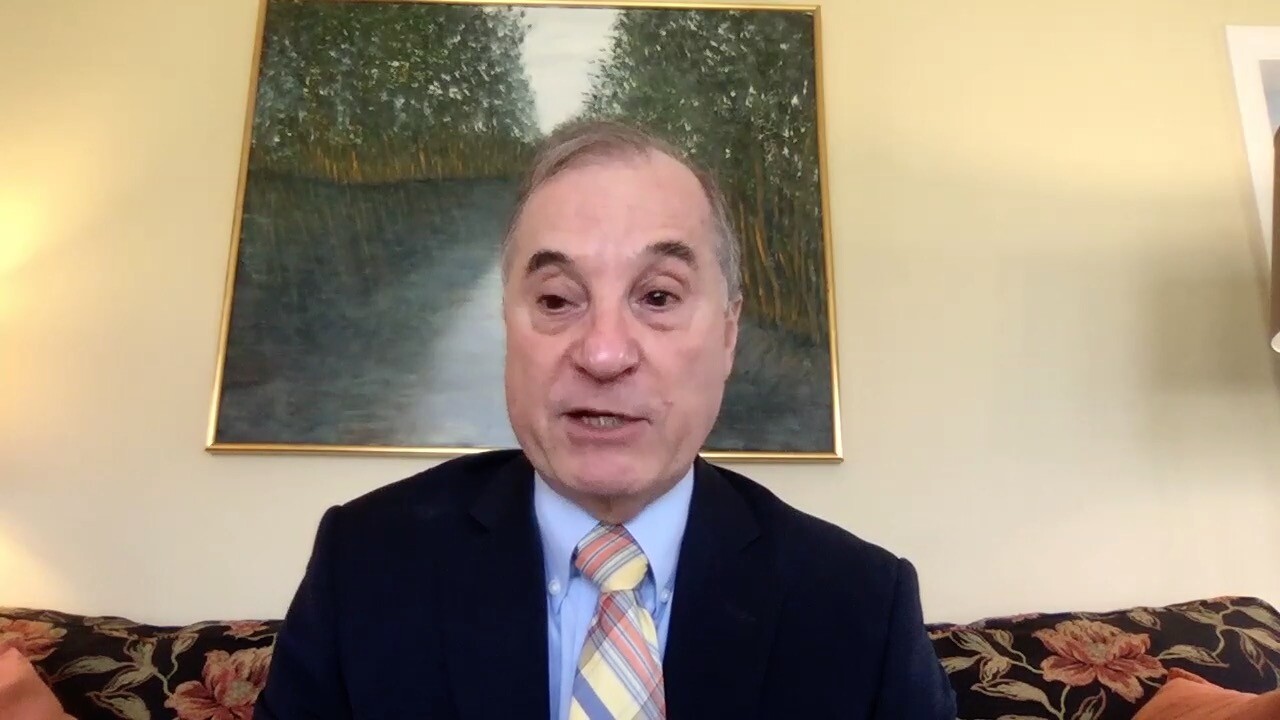 DR.THOMAS RUSSO c.jpg