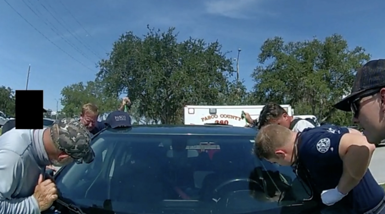 Keyless entry fails, locking Florida toddler in hot car