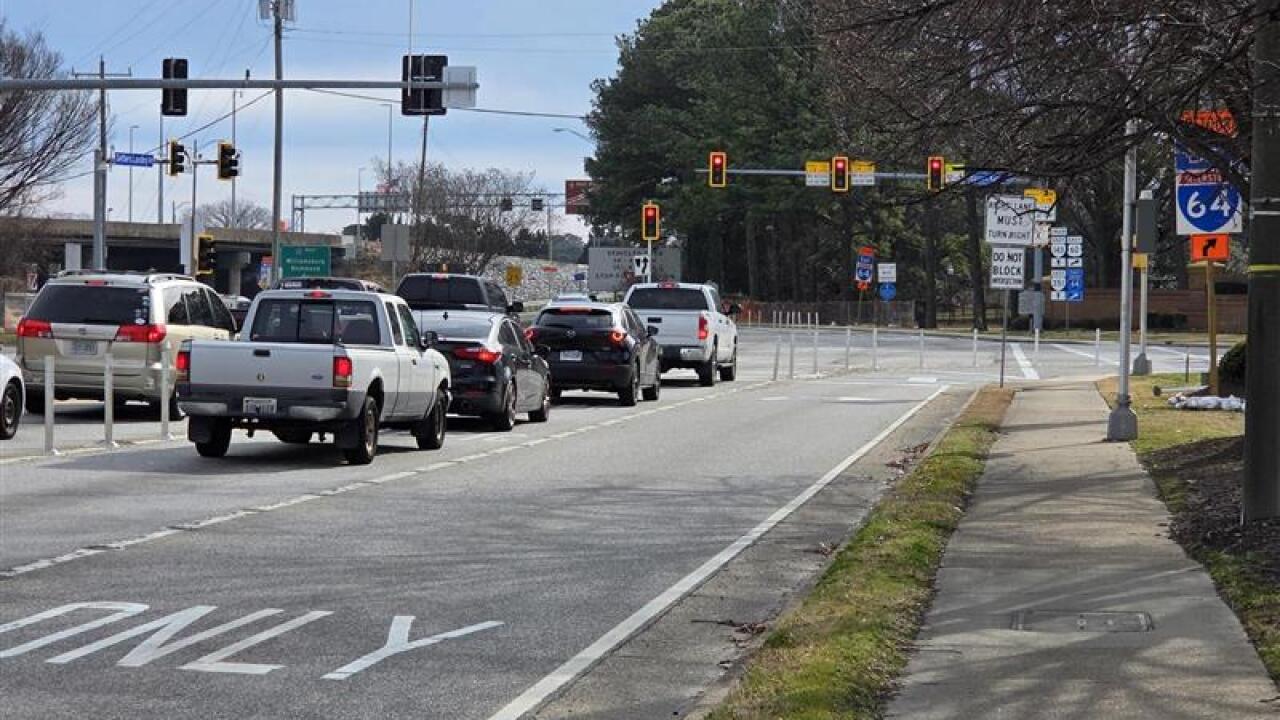 Settlers Landing intersection