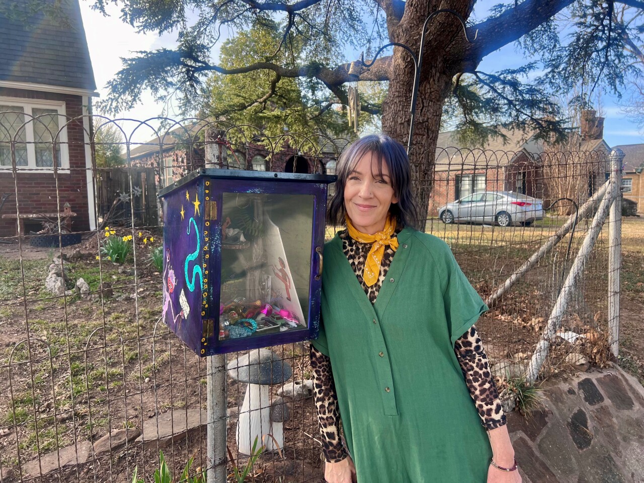 ‘TAKE A TREASURE’: Tulsa teacher builds Oklahoma’s first Little Free Box of Happy