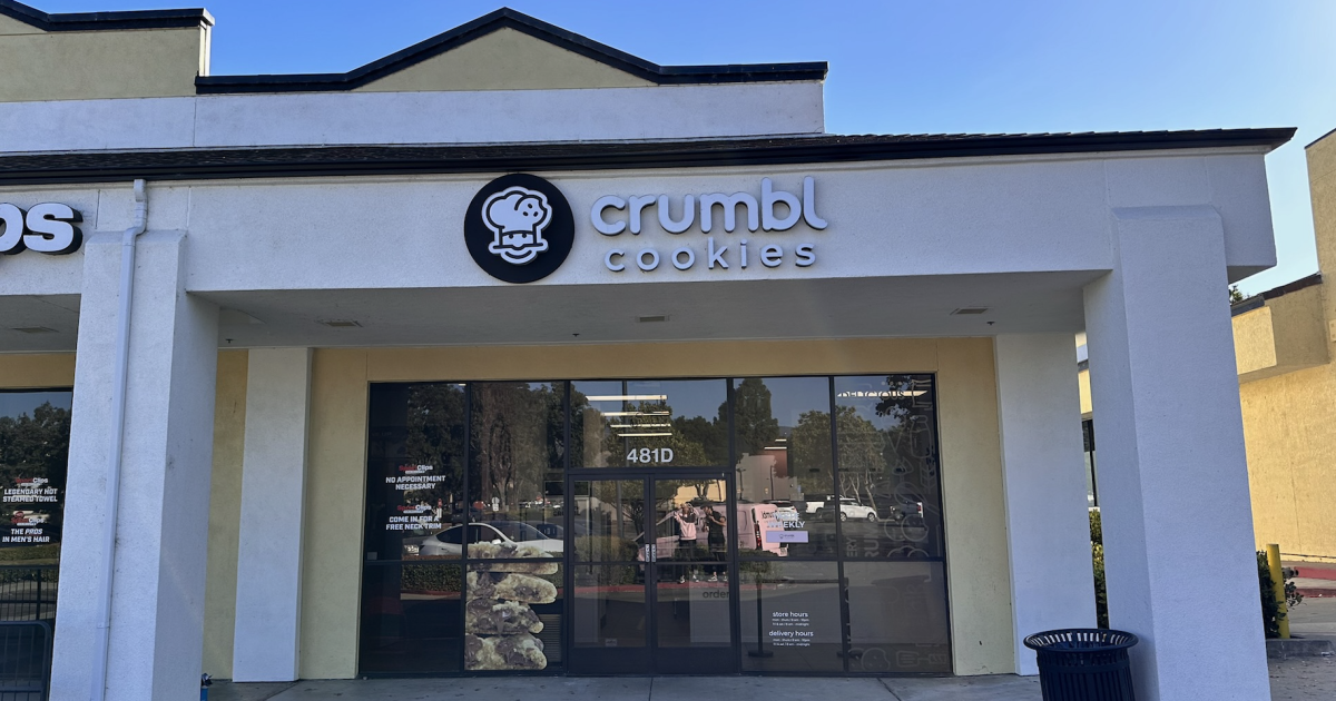 Crumbl Cookies sets opening date for San Luis Obispo location