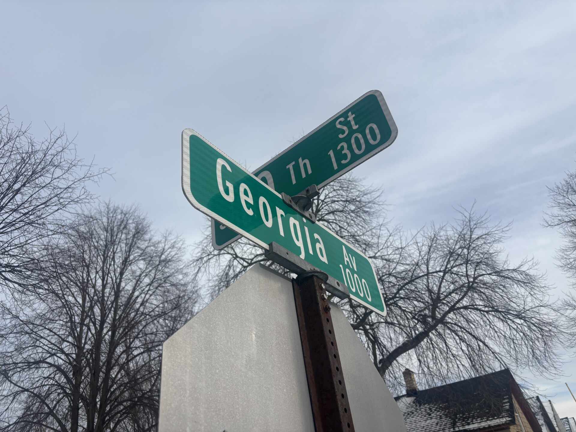 One dead, one injured after shooting in Sheboygan