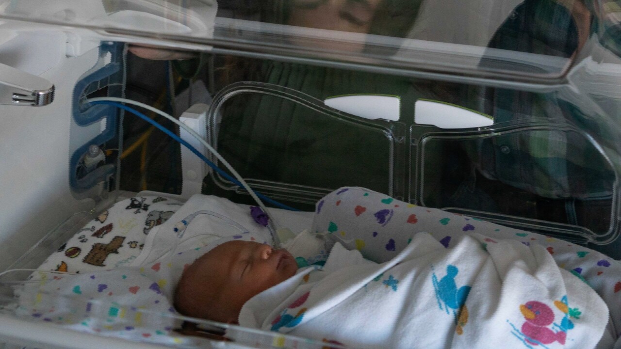 530 TUE FIRST BABY WEB .jpg