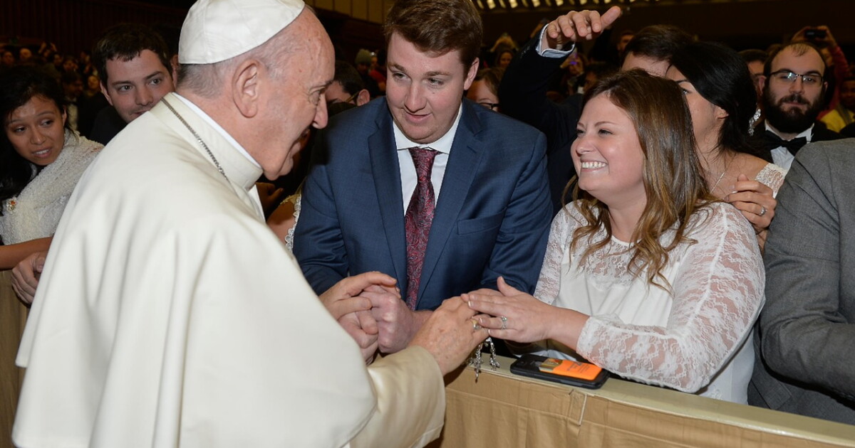 Holy Matrimony: Pope Francis blessed this Green Township couple on their honeymoon