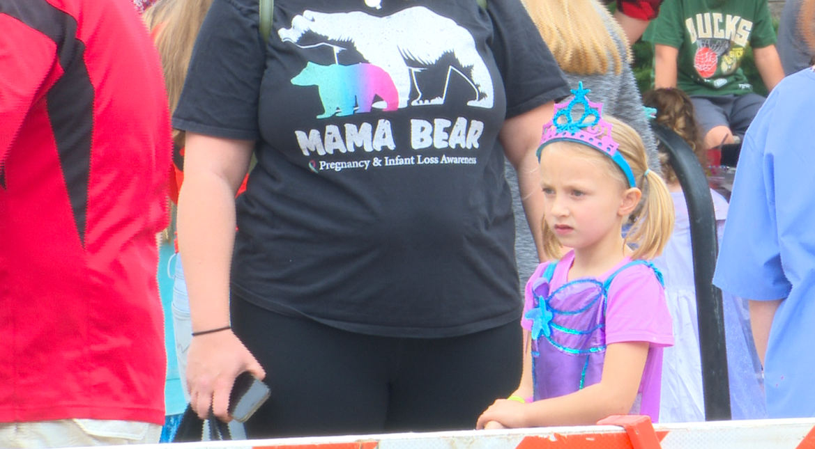 Families get into the Halloween spirit early with 'Fall Fest'