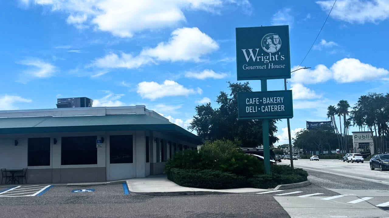 Wright's Gourmet House