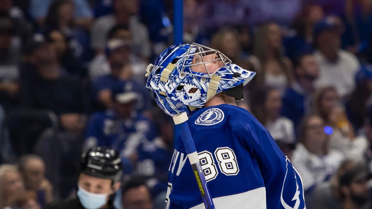 Vasilevskiy, Lightning storm past Islanders 4-1