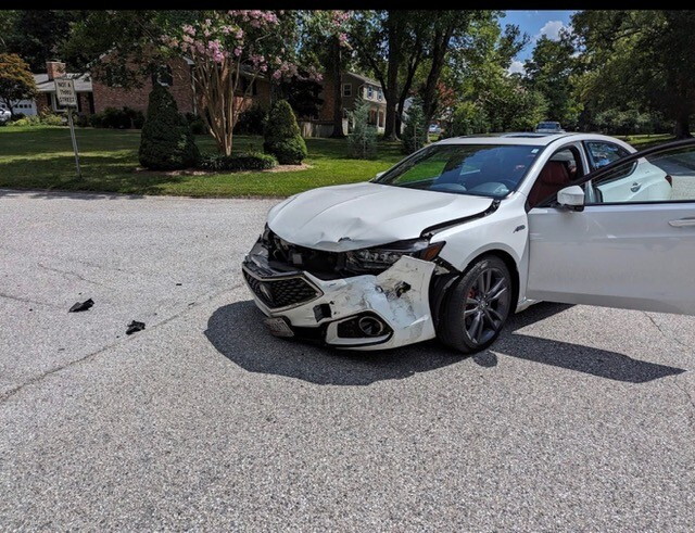 Car totaled in Allview neighborhood