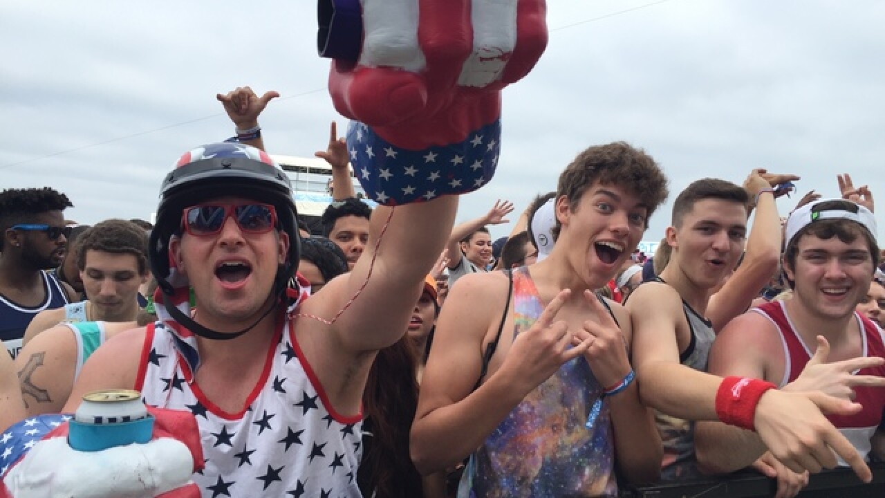 Lineup For Indy 500 Snake Pit Announced Will Include Superstar Dj Martin Garrix Steve Aoki Steve aoki — cake face 06:11. lineup for indy 500 snake pit announced