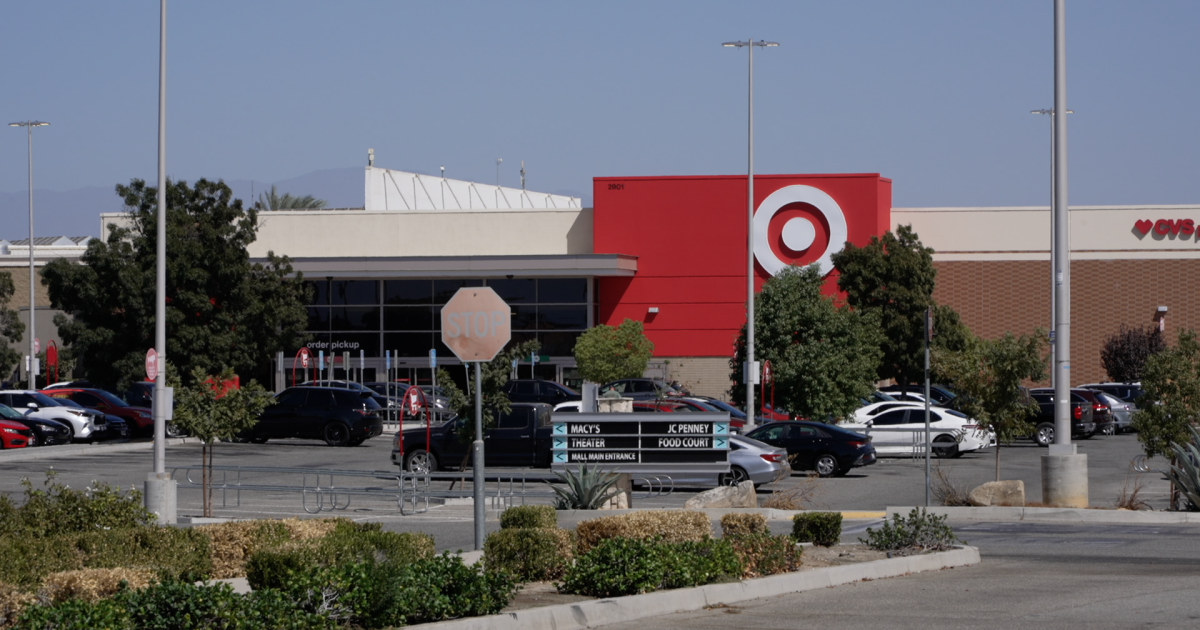 Man arrested after deadly stabbing at Bakersfield Target parking lot
