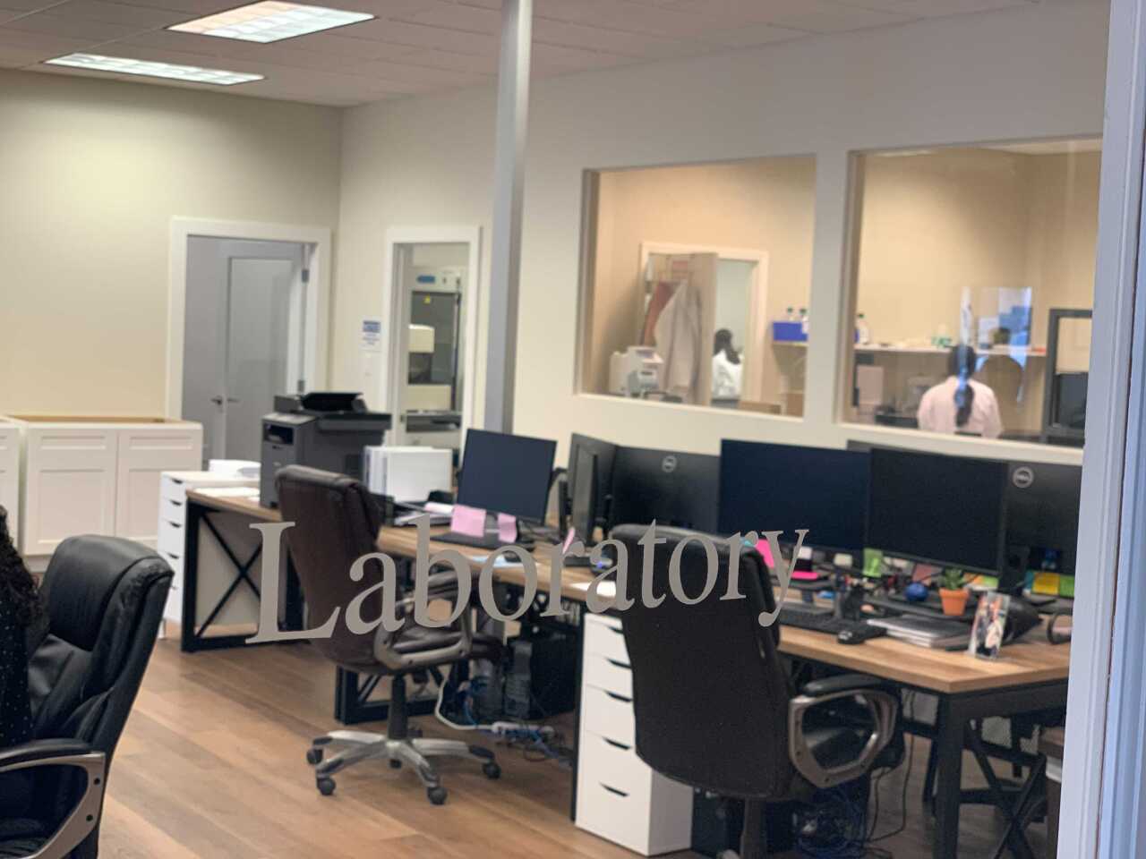 Solaris Diagnostics lab.jpg