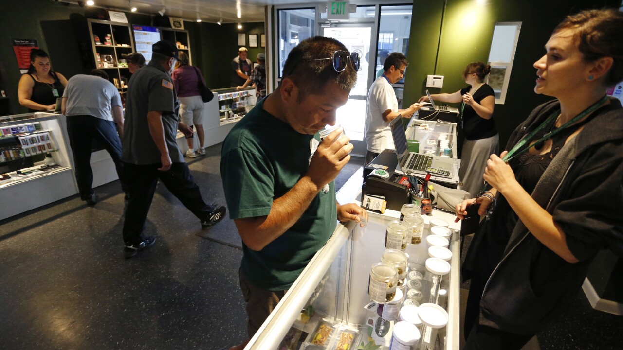 Marijuana Colorado Tourists