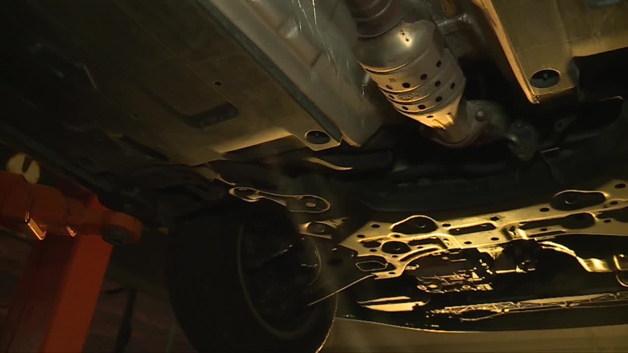 catalytic converter of Toyota Tundra pickup truck