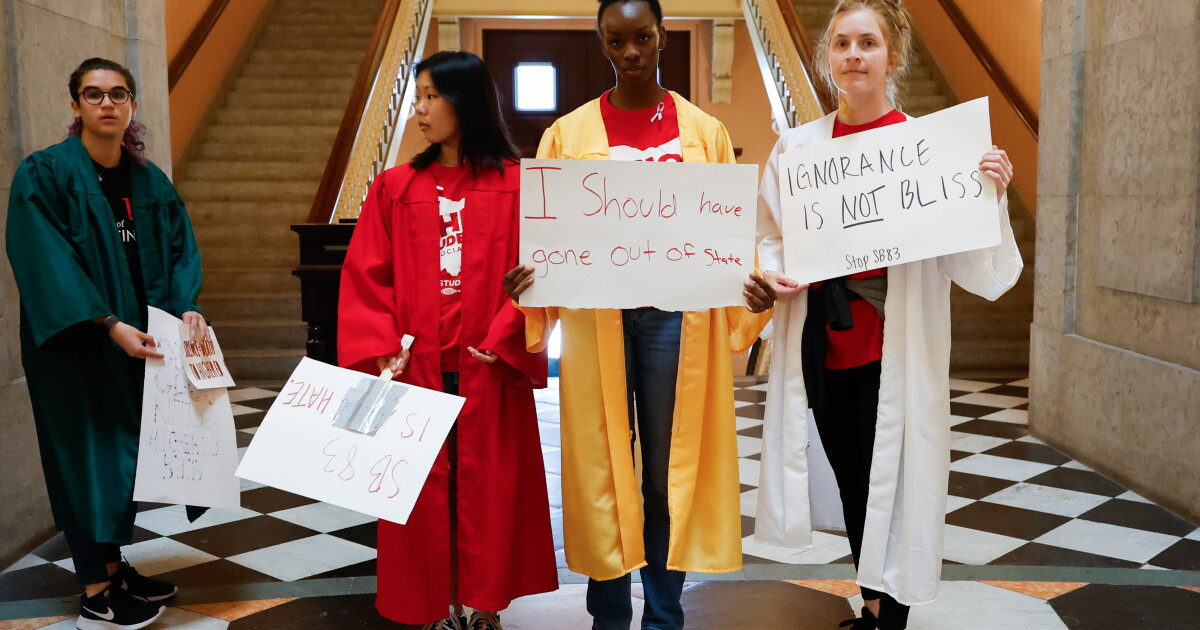 Ohio college students stage 'funeral' in protest against higher education bill - Vimarsana News