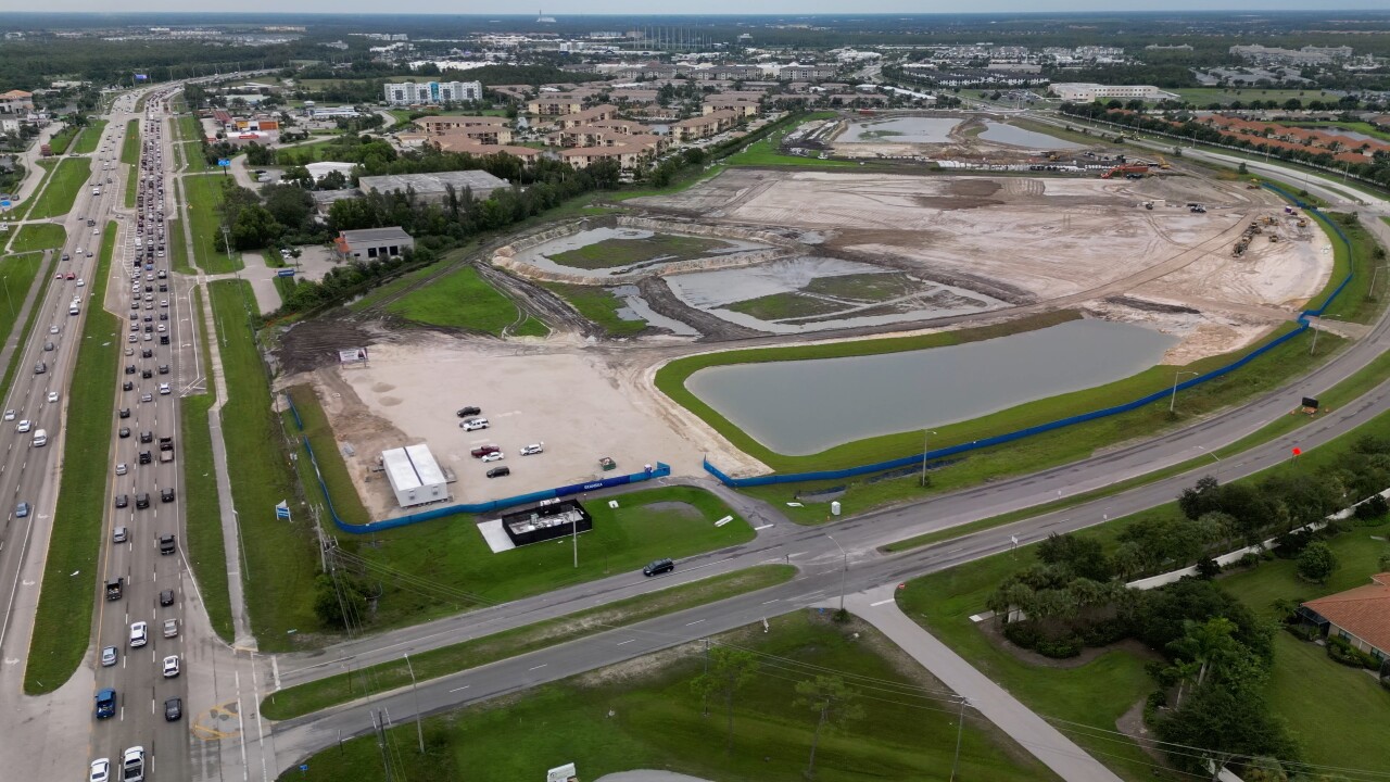 aerial FTM LEEHEALTH REPLACING LEE MEMORIAL HOSPITAL -AR.jpg