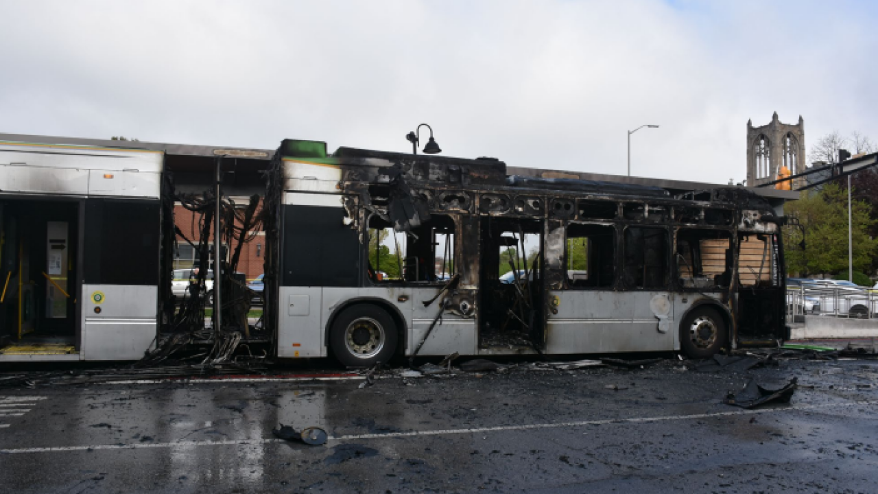 Bus v1.png