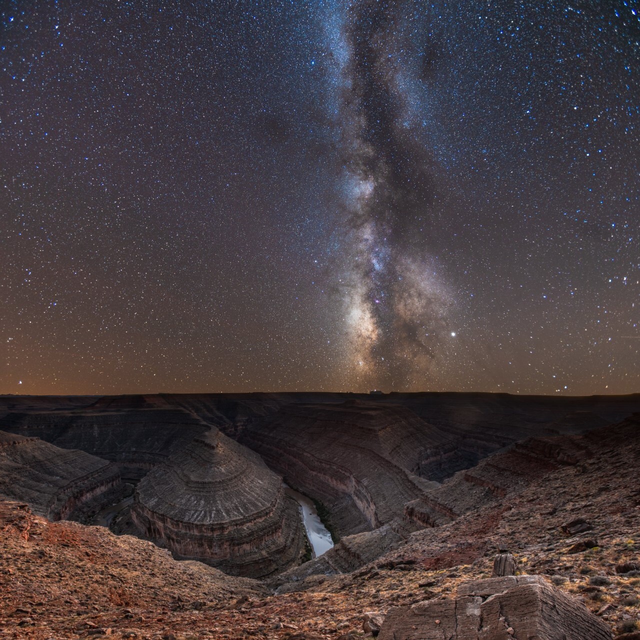 Milky Way over Goosenecks State Park