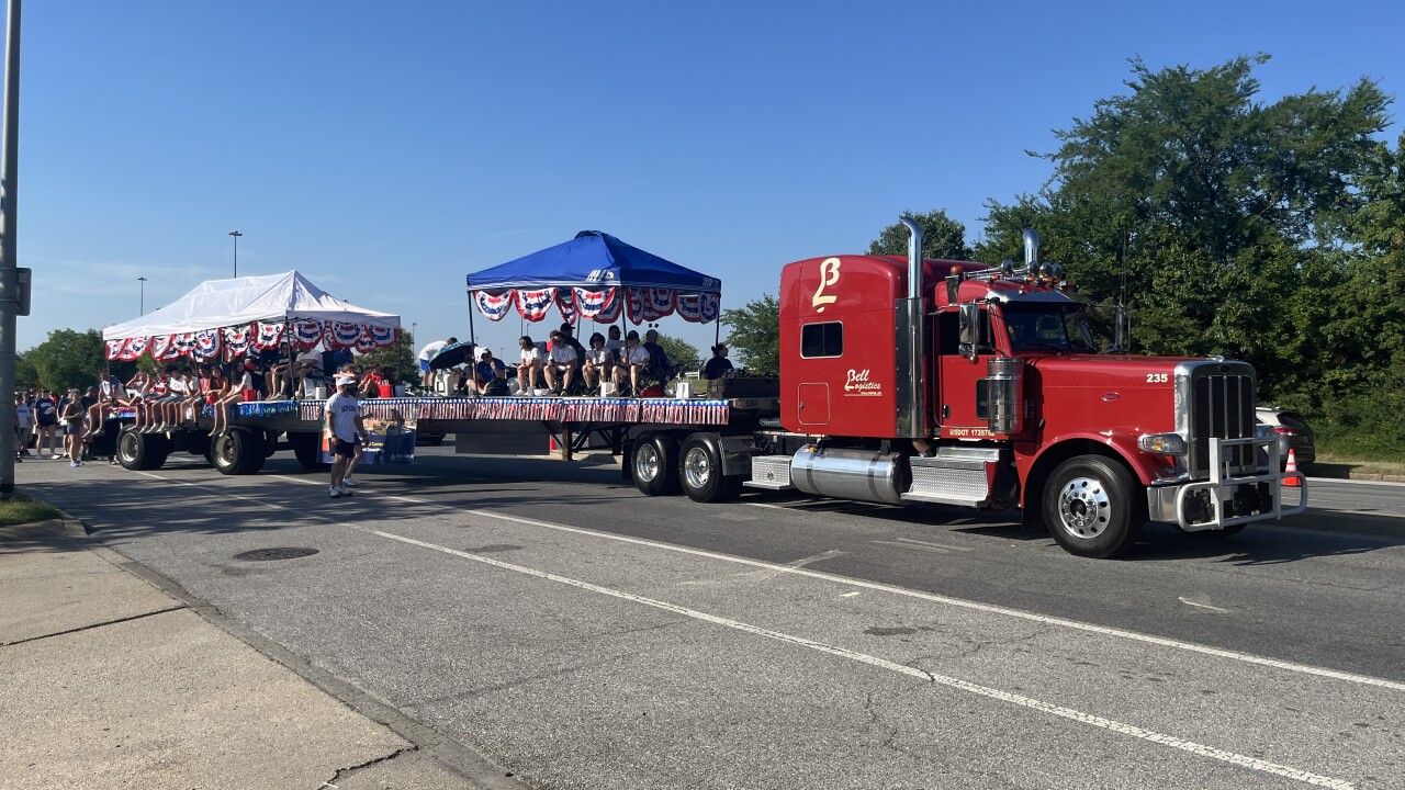DUNDALK PARADE 26