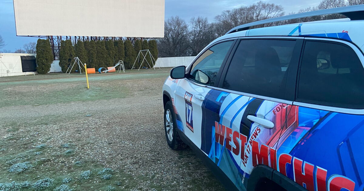 Lights, Camera, Cars: Getty Drive-In opens for 81st season - Vimarsana News