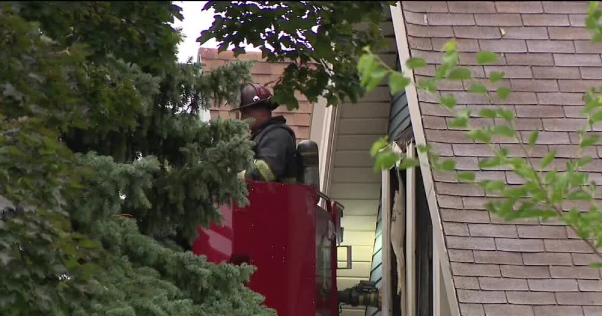 Milwaukee firefighter takes fall while fighting house fire at 29th and ...