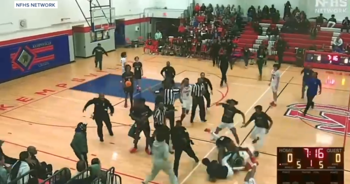 2 teens charged after fight breaks out at Kempsville vs. Salem