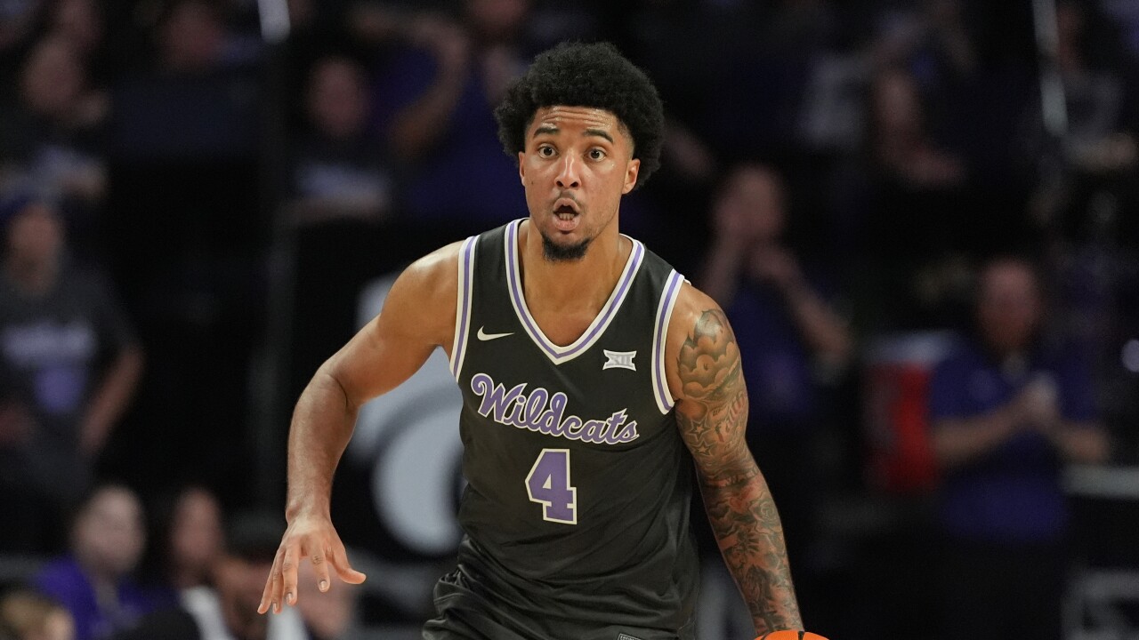 K-State gives up lead late at West Virginia, loses 59-54