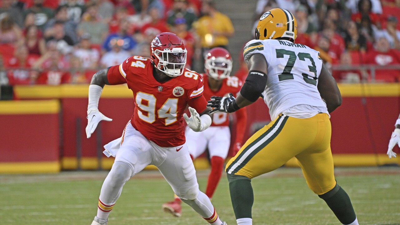 Chiefs DE Malik Herring active at Indianapolis, could make NFL debut