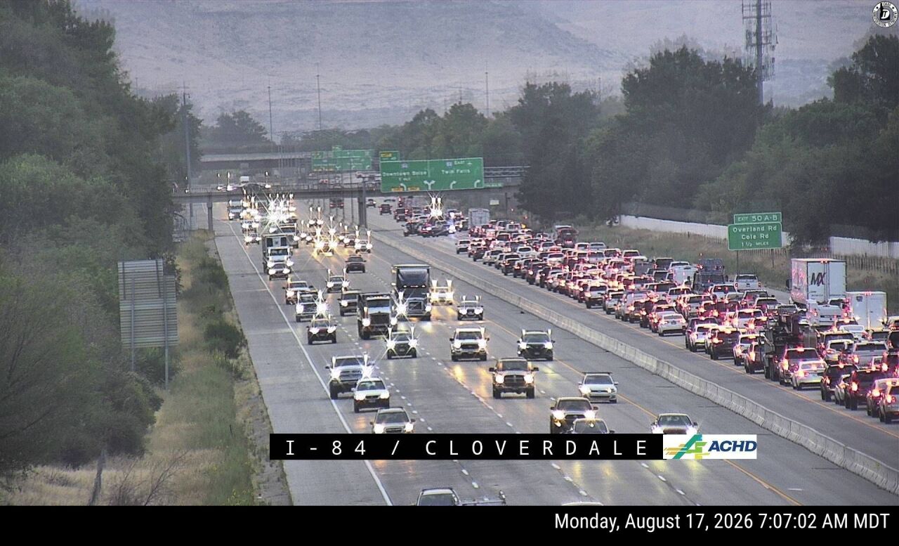 I84 EB crash near Five Mile