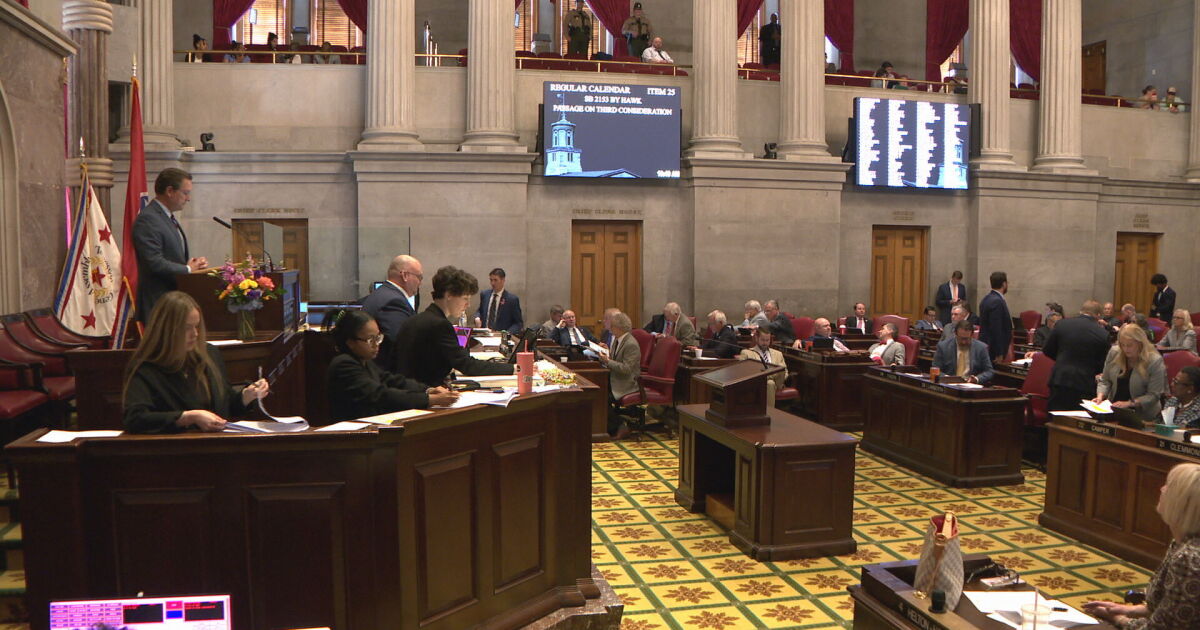 Tennessee lawmakers debate making Ten Commandments displays mandatory in ...