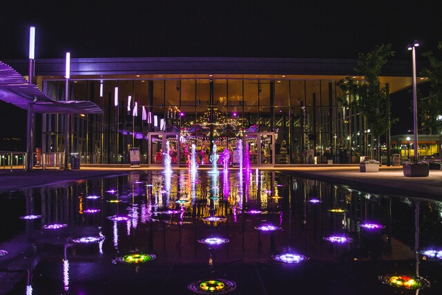 Cincygram: Smale Riverfront Park after dark -- a kaleidoscope of color