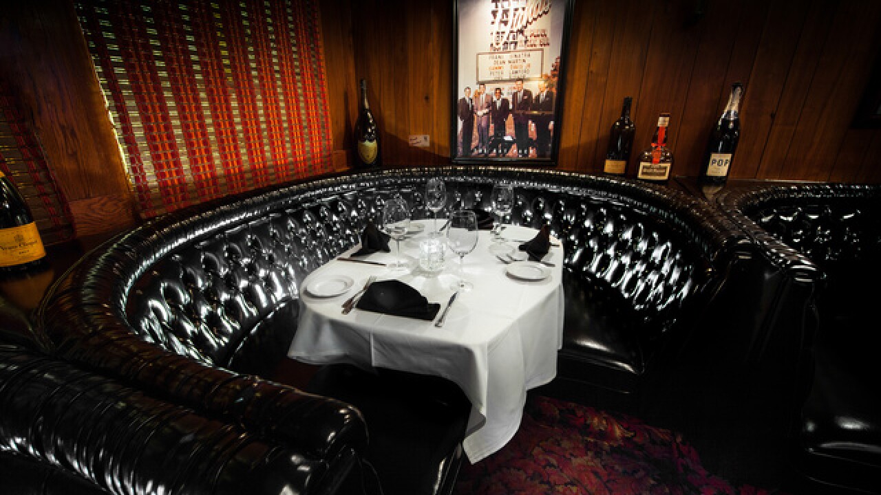 Iconic Las Vegas Restaurants And Bars To Visit