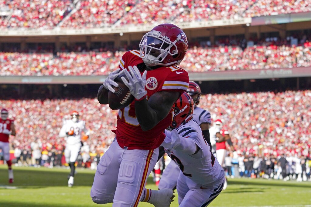 First Half Photos Chiefs vs Bengals in AFC Championship