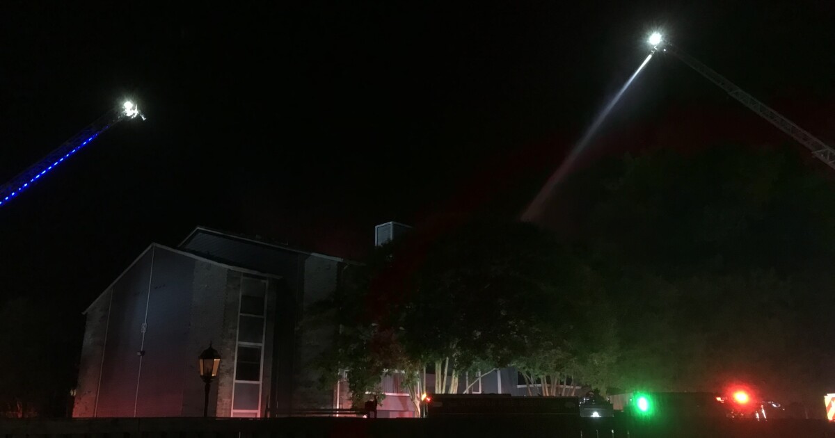 10/21/22 Hampton, VA 8 FFs Hurt at 4th Alarm