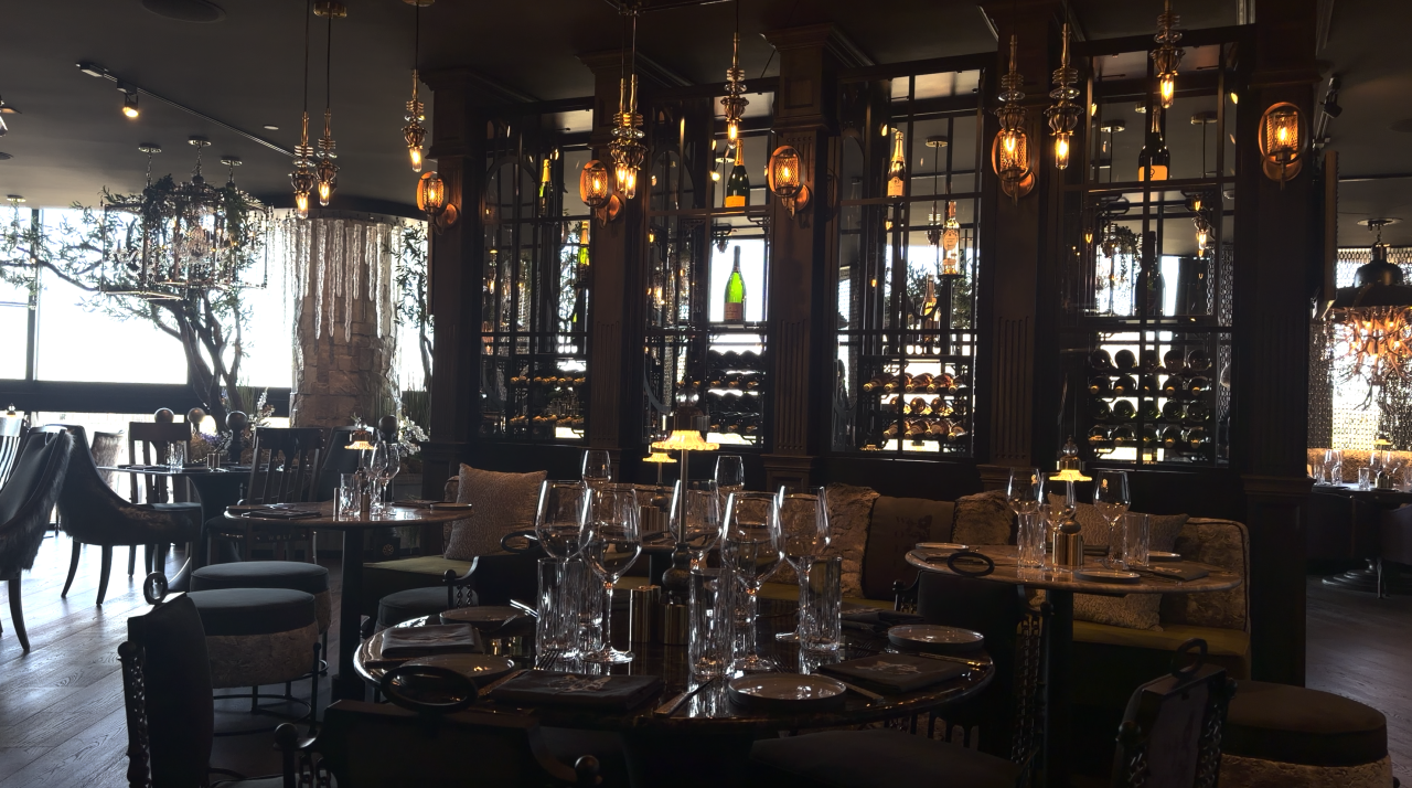 Front entrance dining area of the restaurant.