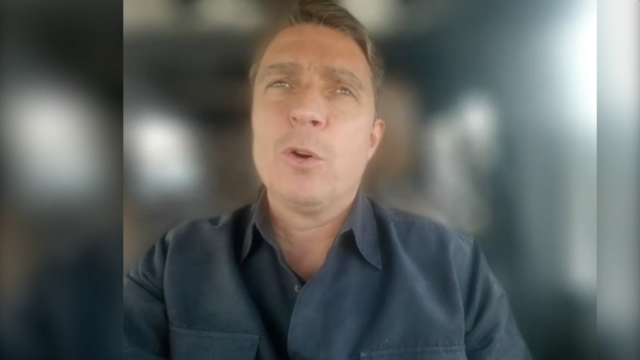 Carl Gould business analyst and founder of 7 Stage Advisors.png