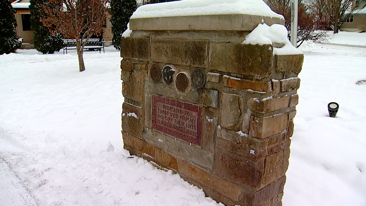 World Wars Memorial.jpg