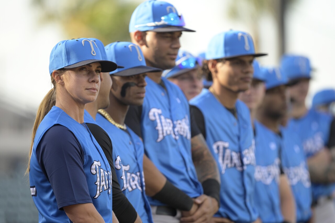Tampa Tarpons manager Rachel Balkovec stands with team, April 8, 2022