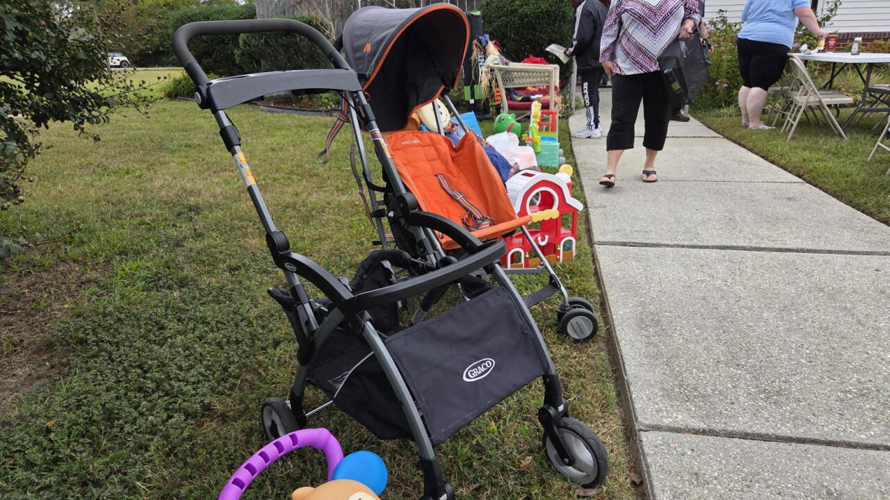 Hampton community yard sale
