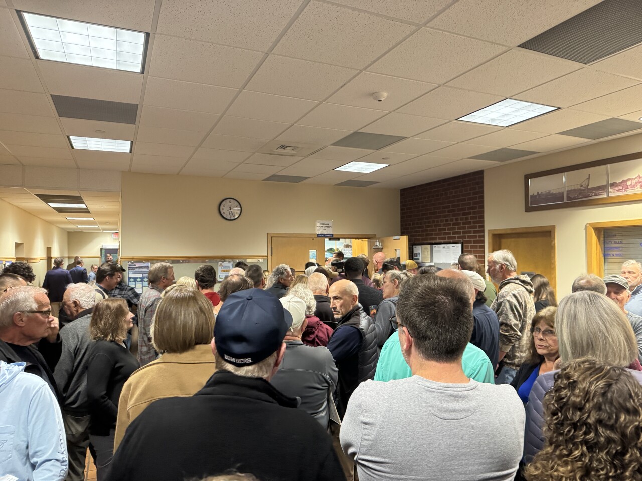 The crowd outside common council chambers