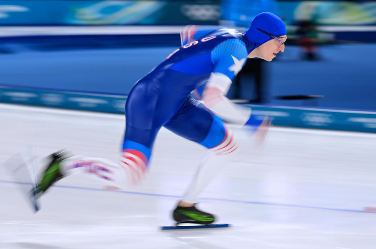 Jordan Stolz of the U.S. competes to win a silver medal in the men's 1500 meters speedskating race at the 2026 Winter Olympics, in Milan, Italy, Thursday, Feb. 19, 2026.