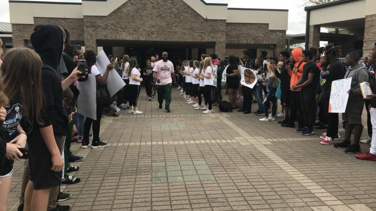 Lincoln High School Girls Basketball Has Their Eyes Set On A State Title lincoln-high-school-girls-basketball-has-their-eyes-set-on-a-state-title