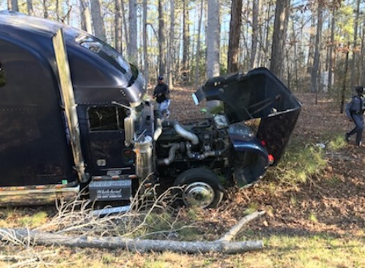 New Kent I64 Tractor Trailer crash 1.jpg
