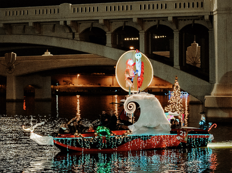 Fantasy of Lights Boat Parade