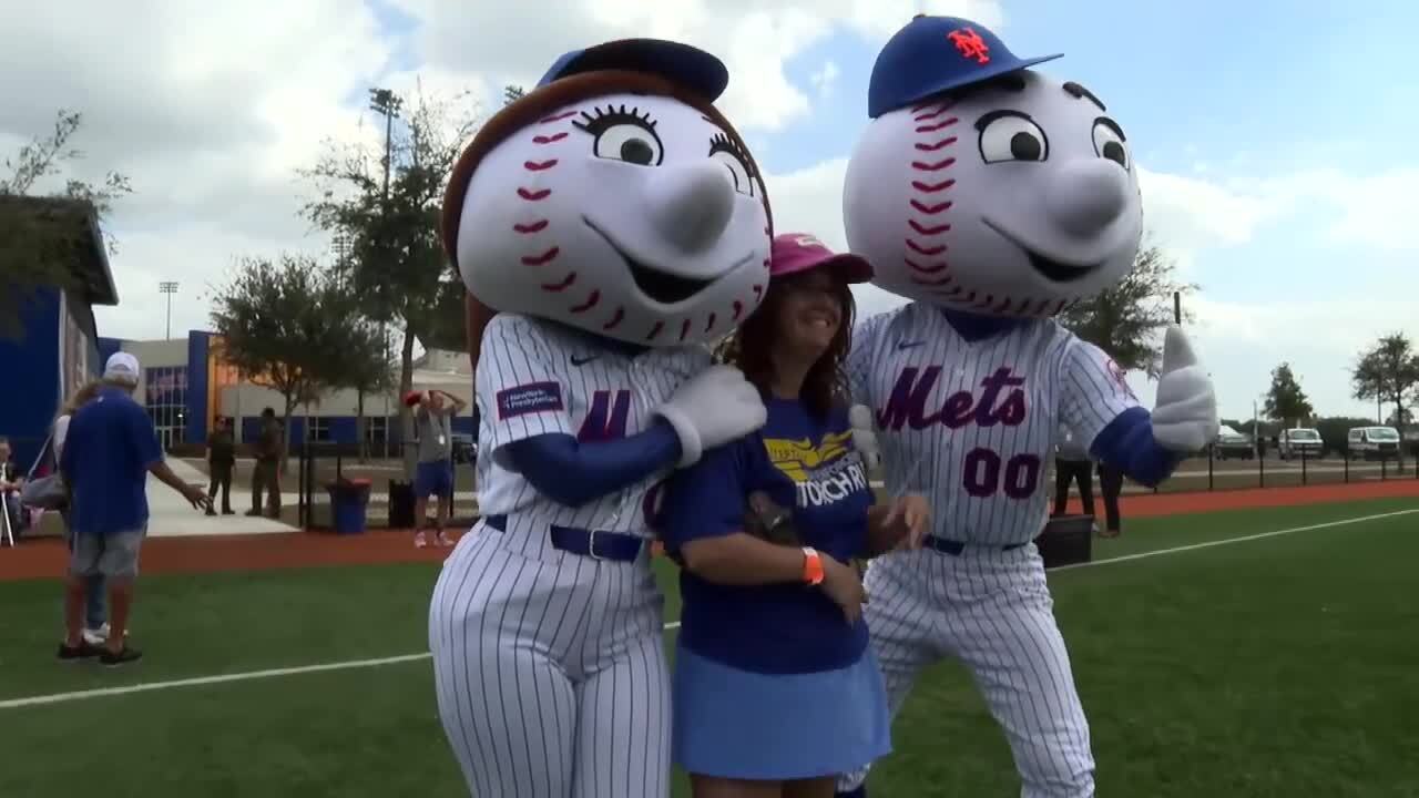 Special Olympics athletes train with Mets players 02182026.jpg