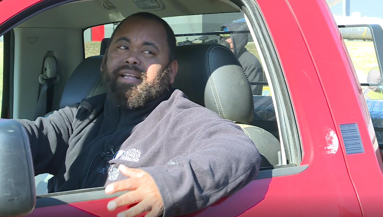 Snow Heroes Lunch 07.png