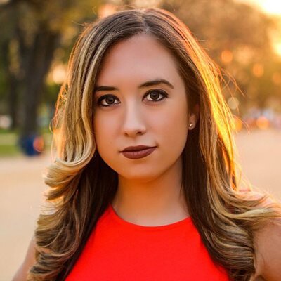 Alex Miller headshot