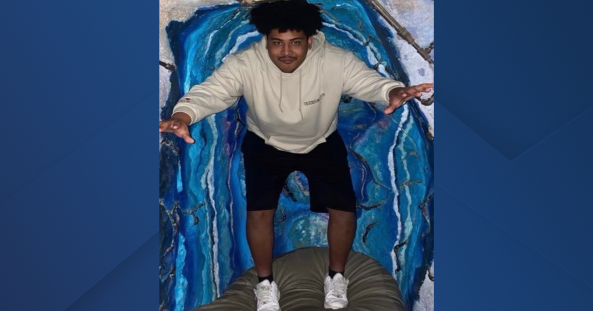 Friends, family celebrate Club Q shooting victim Raymond Green Vance's birthday - Vimarsana News