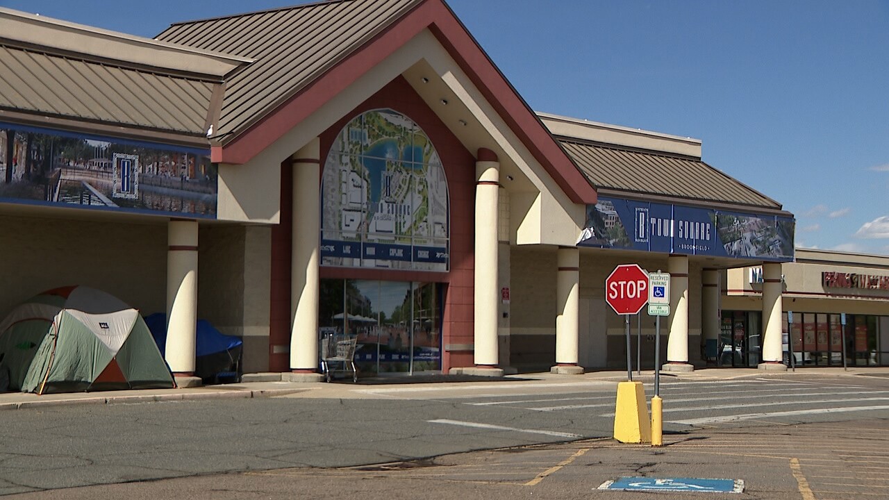 BROOMFIELD TOWN SQUARE 2 .jpg